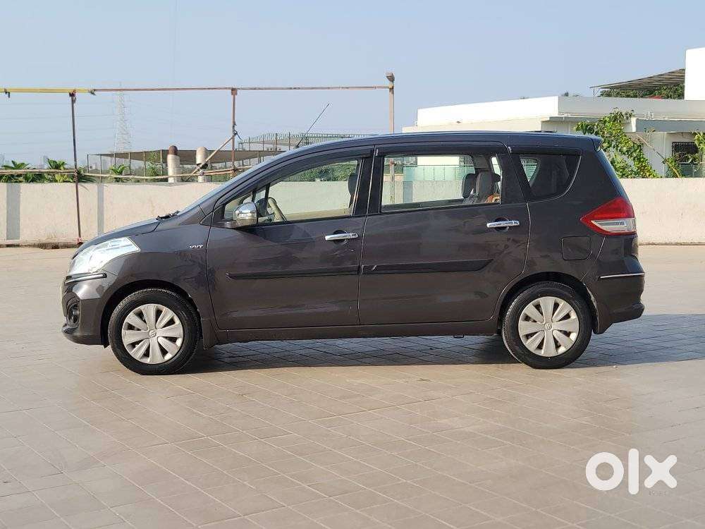 Maruti Suzuki Ertiga Vxi At Petrol, 2016, Petrol
