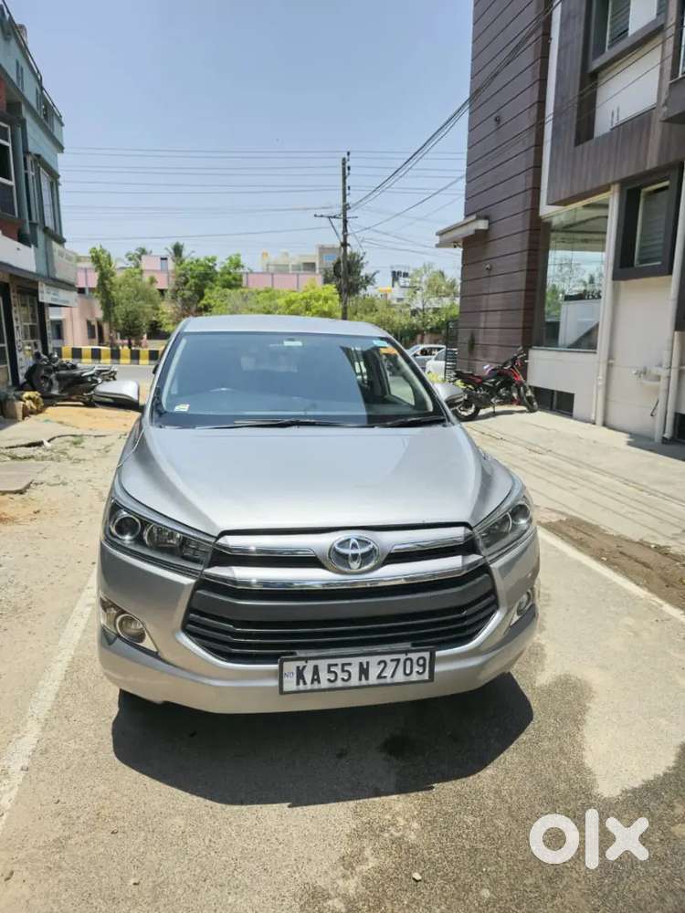Toyota Innova Crysta 2016