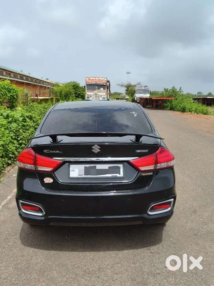 Maruti Suzuki Ciaz Alpha Hybrid 2019