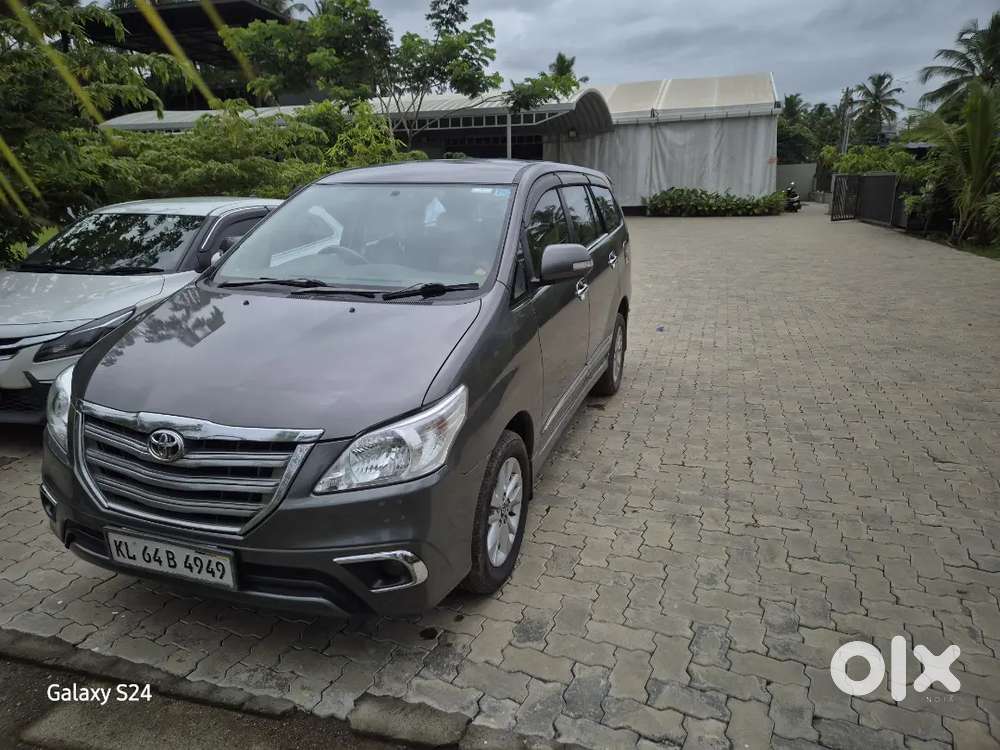 Toyota Innova 2013