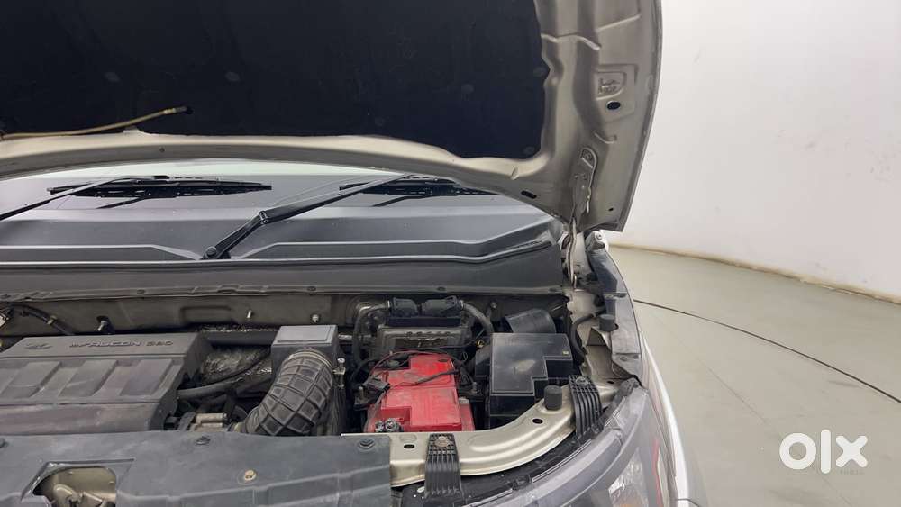 Mahindra Kuv 100 2016-2017 Mfalcon G80 K2, 2016, Petrol