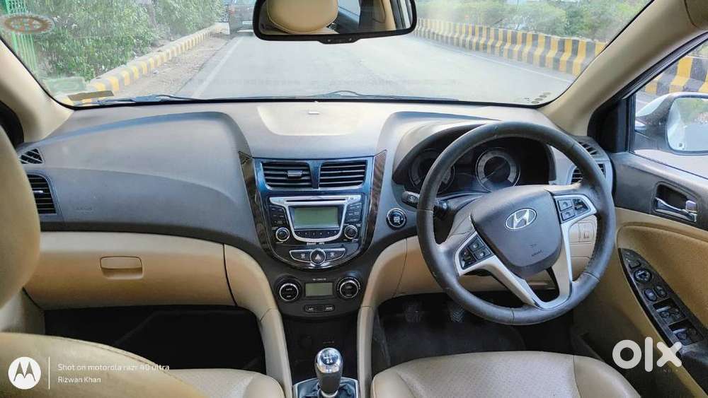 Hyundai Verna Fluidic 1.6 Vtvt Sx Opt, 2011, Petrol