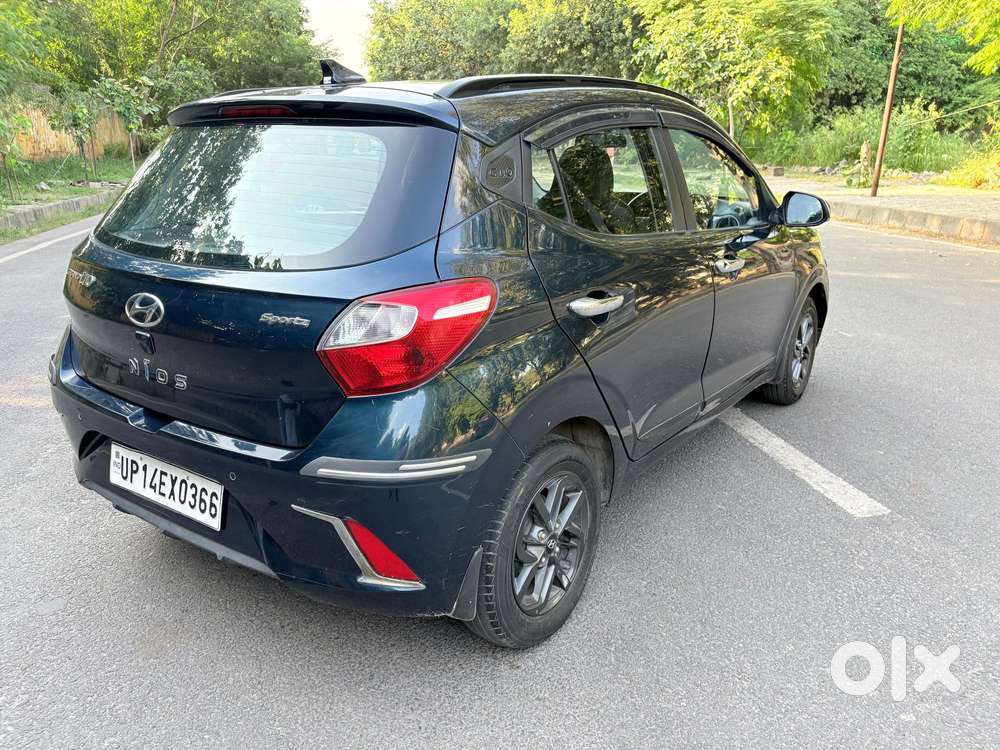 Hyundai Grand I10 Nios Sportz 1.2 At, 2021, Petrol
