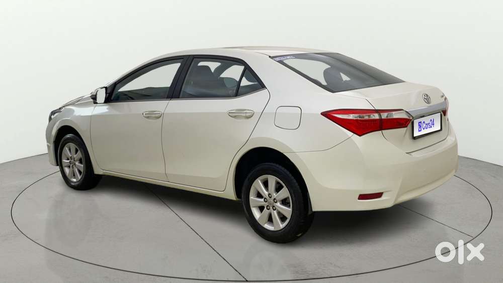 Toyota Corolla Altis [2014-2017] 1.8 G Cvt, 2016, Petrol