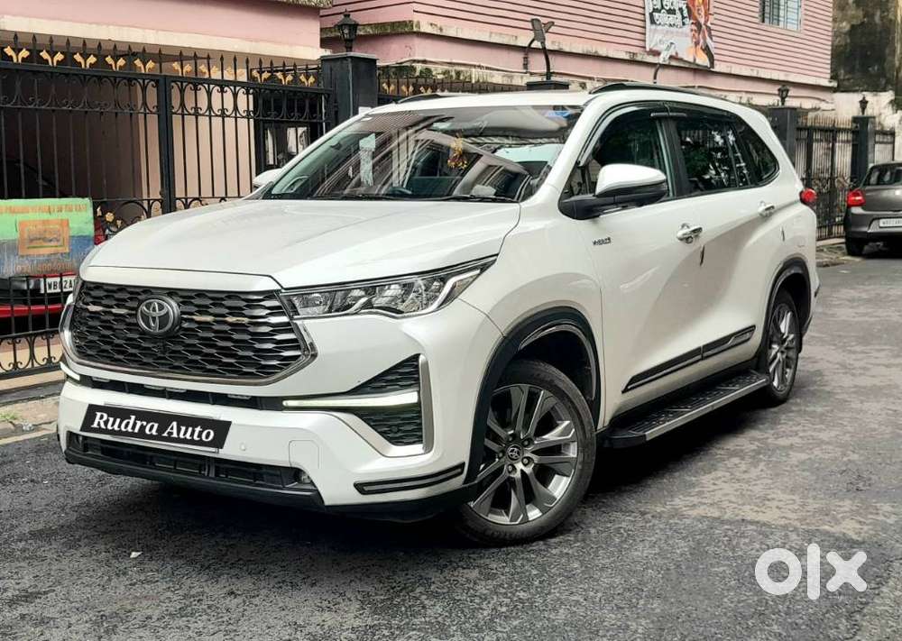 Toyota Innova Hycross 2.0 Zx Hybrid 7 Str, 2024, Cng & Hybrids