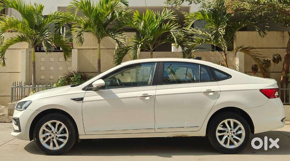 Skoda Slavia 1.0 Ambition Tsi, 2023, Diesel