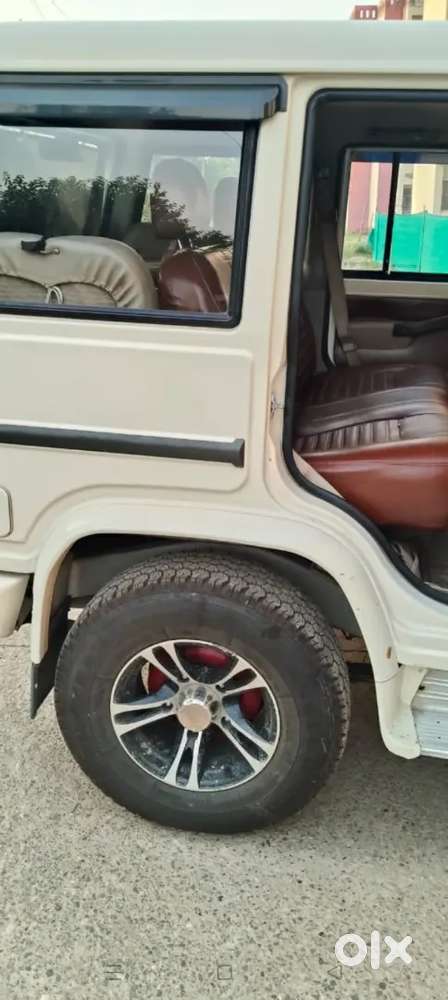 Mahindra Bolero 2016 Diesel 165000 Km Driven
