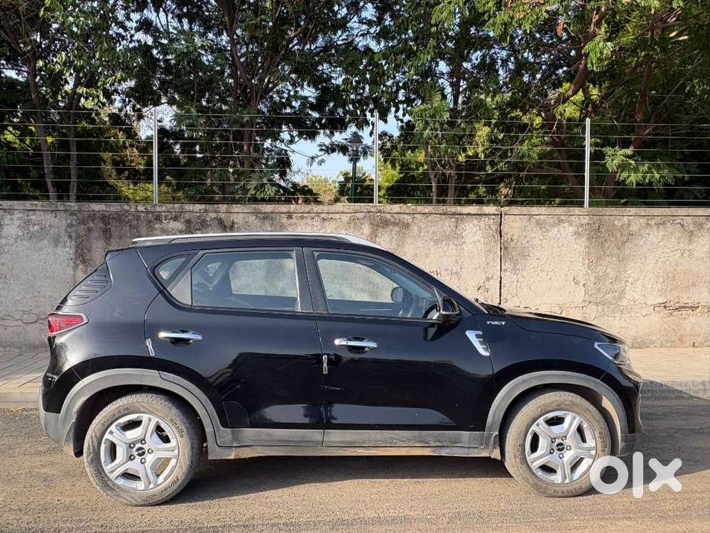 Kia Sonet -- Best Condition -- Automatic Petrol