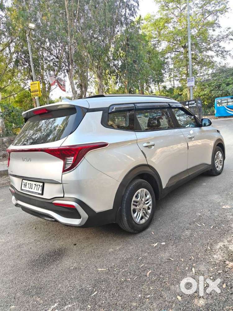 Kia Carnival Prestige, 2023, Cng & Hybrids
