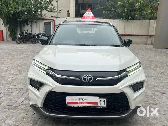 Toyota Urban Cruiser Hyryder 1.5 V Hybrid, 2024, Petrol