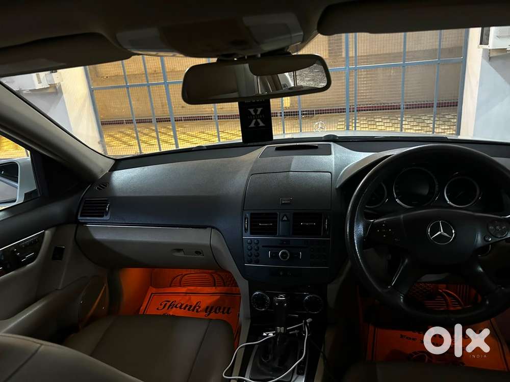 Mercedes-benz C-class 2011