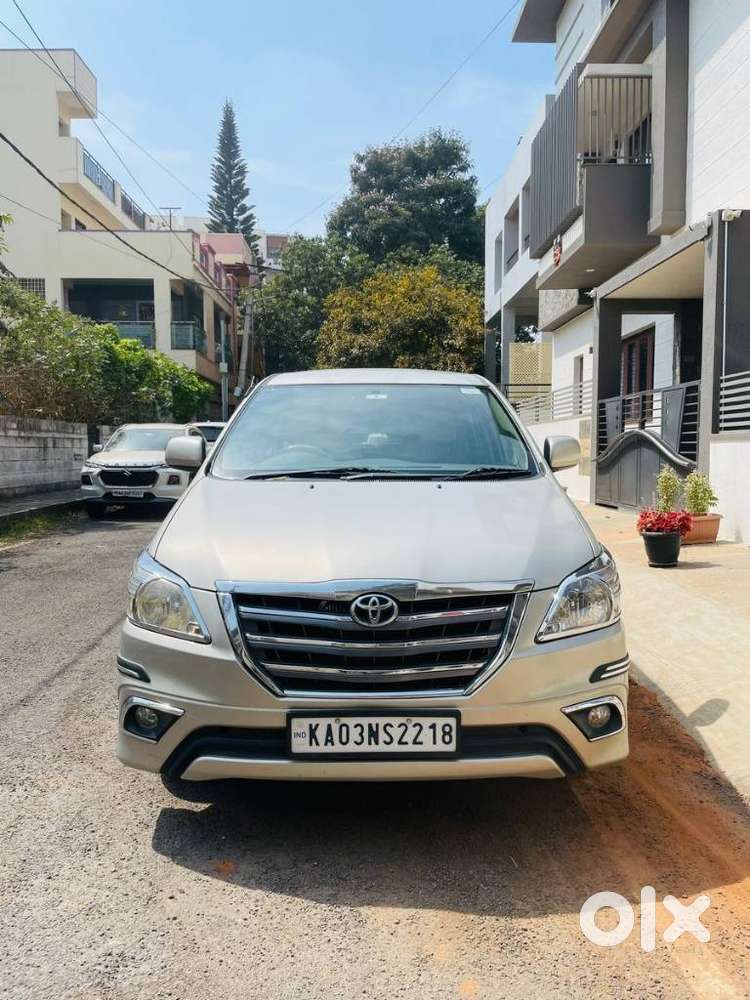 Toyota Innova 2.5 Gx 7 Seater Bs Iv, 2014, Diesel