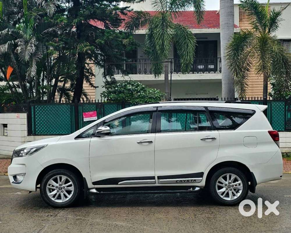 Toyota Innova Crysta 2.4 G Mt, 2017, Diesel