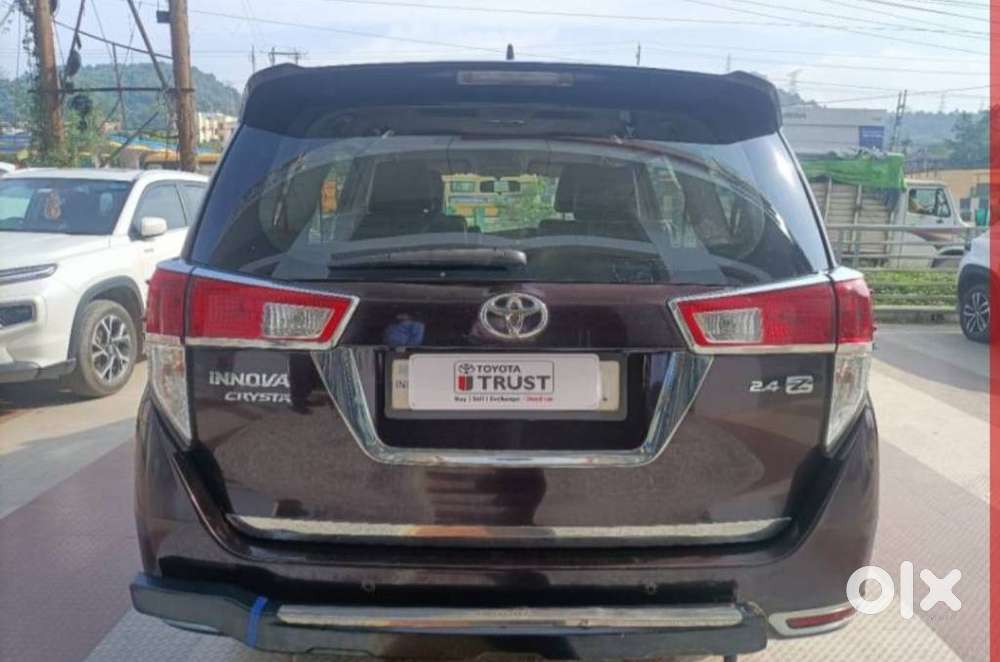 Toyota Innova Crysta 2.4 Zx Mt, 2017, Diesel