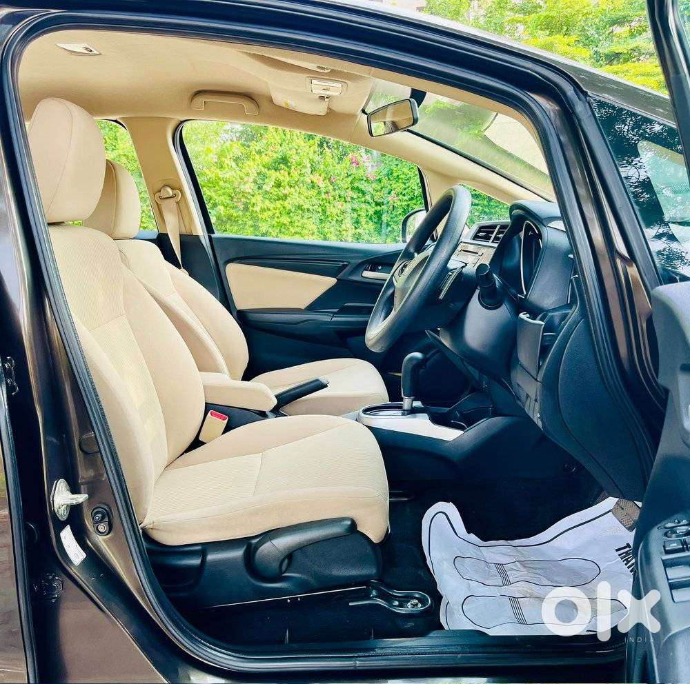 Honda Jazz V Cvt, 2019, Petrol
