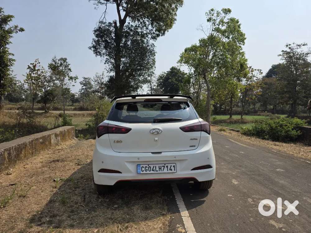 Hyundai Elite I20 2016 Diesel 100450 Km Driven