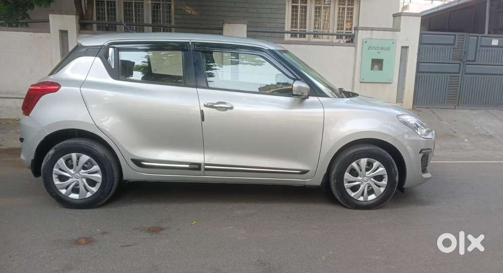Maruti Suzuki Swift Vxi + Manual, 2019, Petrol