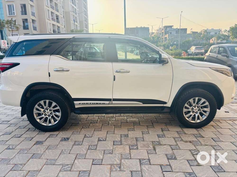 Toyota Fortuner 4x2 At 2.8 Diesel, 2023, Diesel
