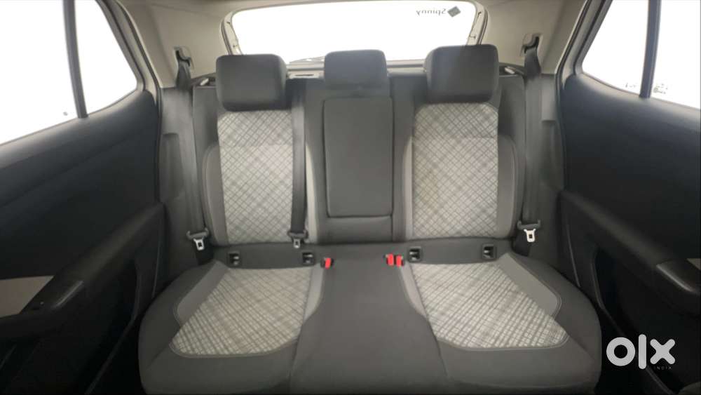 Volkswagen Taigun 1.0 Tsi Highline At, 2021, Petrol