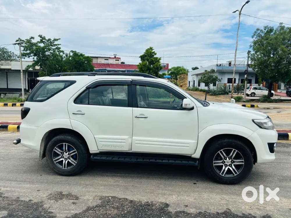 Toyota Fortuner 2016 Diesel 154000 Km Driven