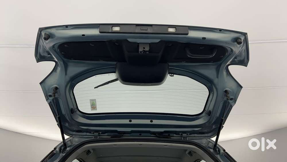 Tata Punch 1.2 Revotron Creative Dual Tone, 2022, Petrol