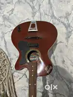 Givson cambridge guitar