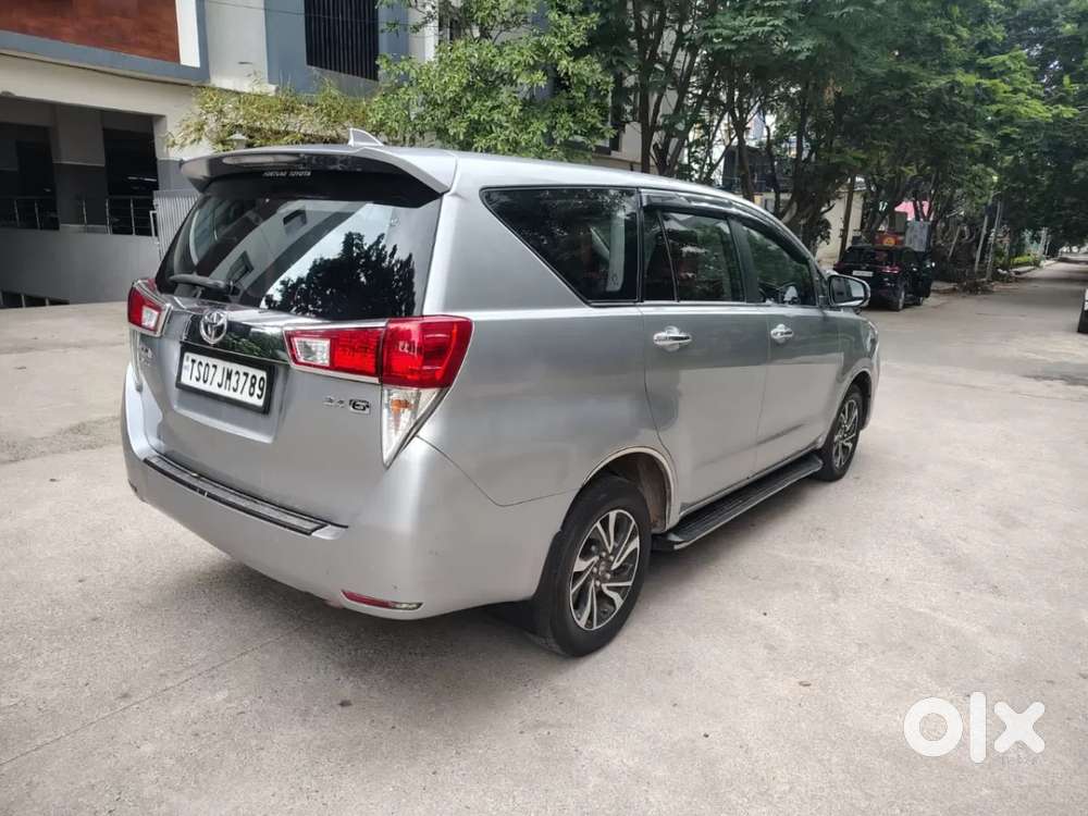 Toyota Innova Crysta [2020-ongoing] 2.4 Gx 8 Str, 2021, Diesel