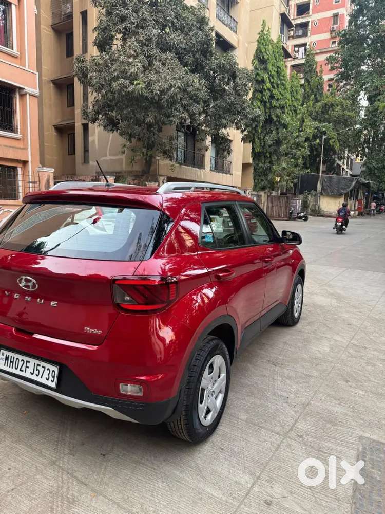 Hyundai Venue S Automatic