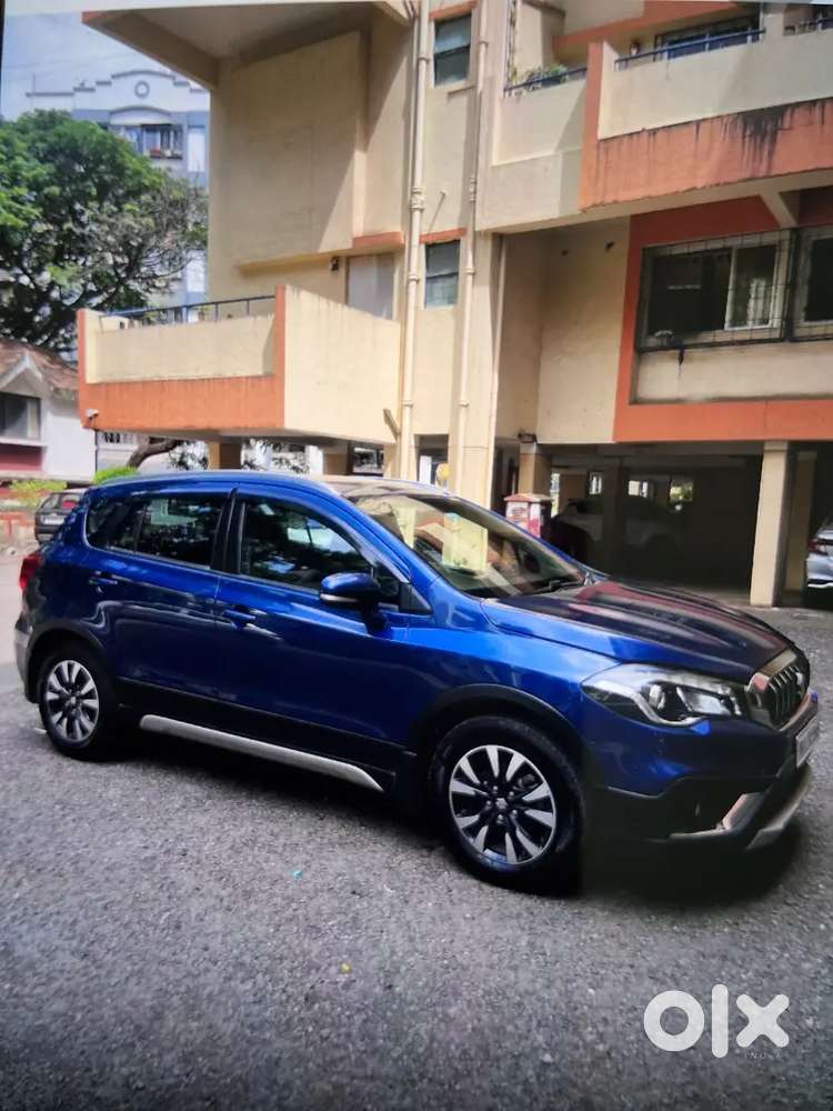 Maruti Suzuki S-cross Alpha Smart Hybrid (top Model) – Excellent Condi