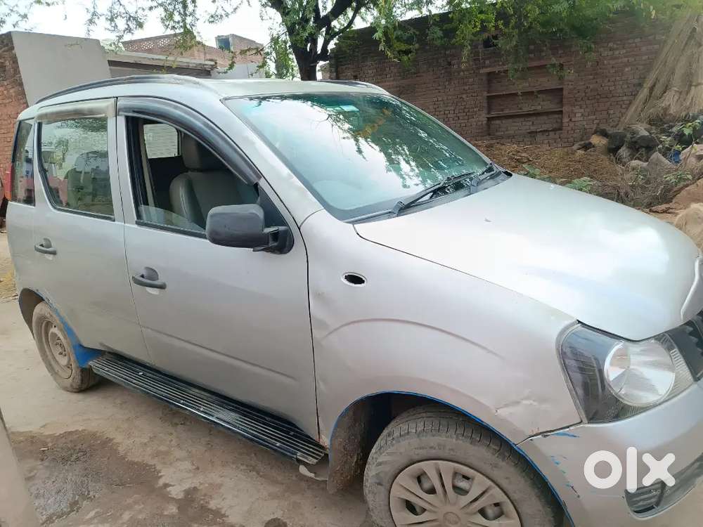 Mahindra Quanto 2015