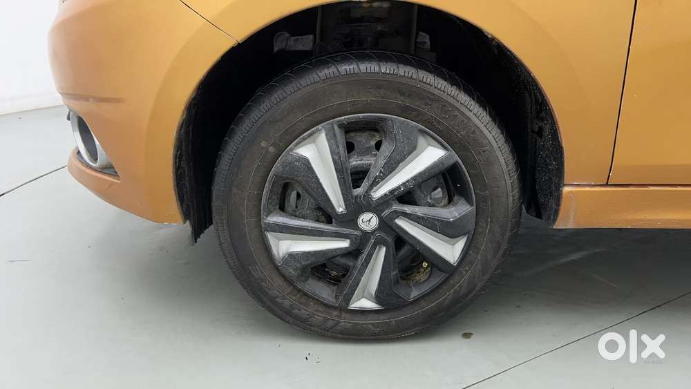 Tata Tiago Xz, 2016, Petrol