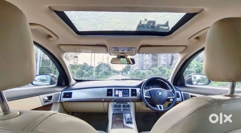 Jaguar Xf 2015 Diesel 39000 Km Driven