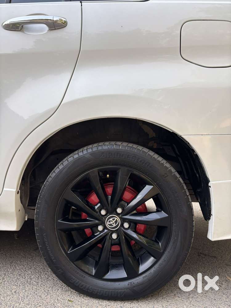 Toyota Innova Crysta 2.8 Zx At, 2019, Diesel