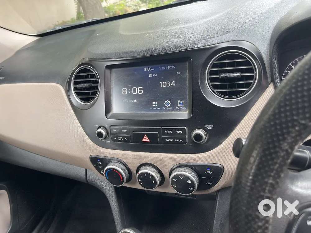 Hyundai Grand I10 Sportz 2017 Petrol ( Mint Condition)