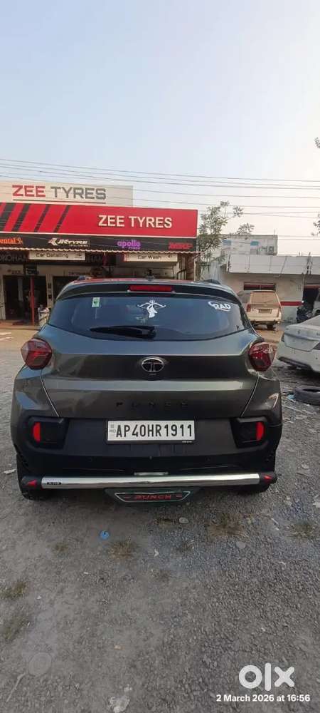 Tata Punch 1.2 Adventure + S Mt 2025
