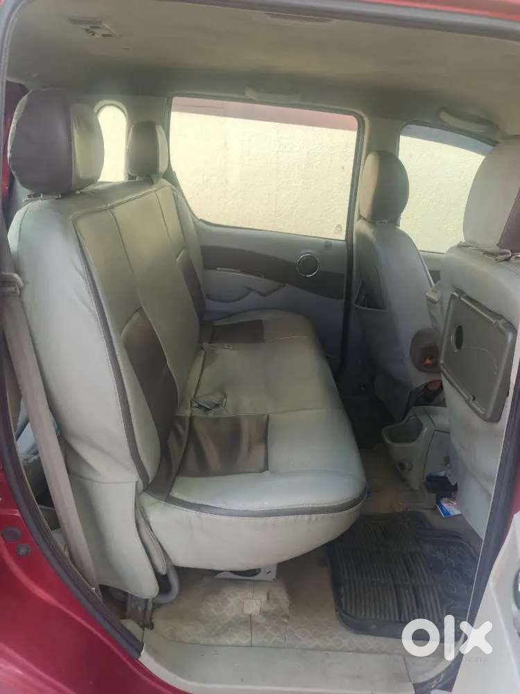 Mahindra Quanto 1.5 C8 2012