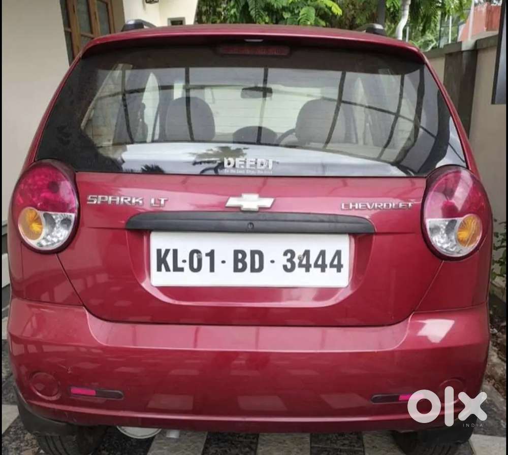 Chevrolet Spark 2011 Petrol Well Maintained