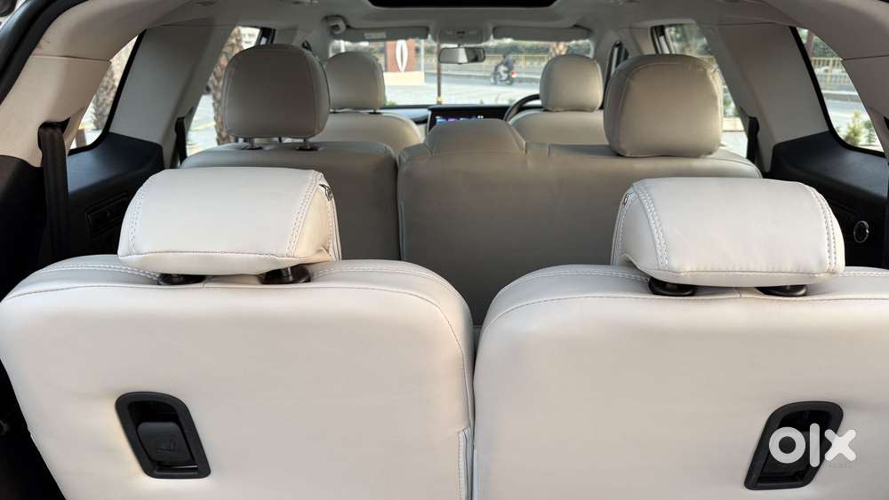 Mahindra Xuv700 2.2 Ax 5 Diesel At 7 Str, 2024, Diesel