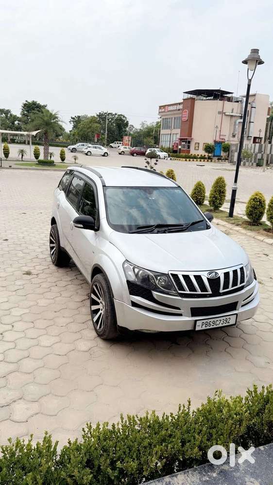 Mahindra Xuv500 2.2 Diesel 2012