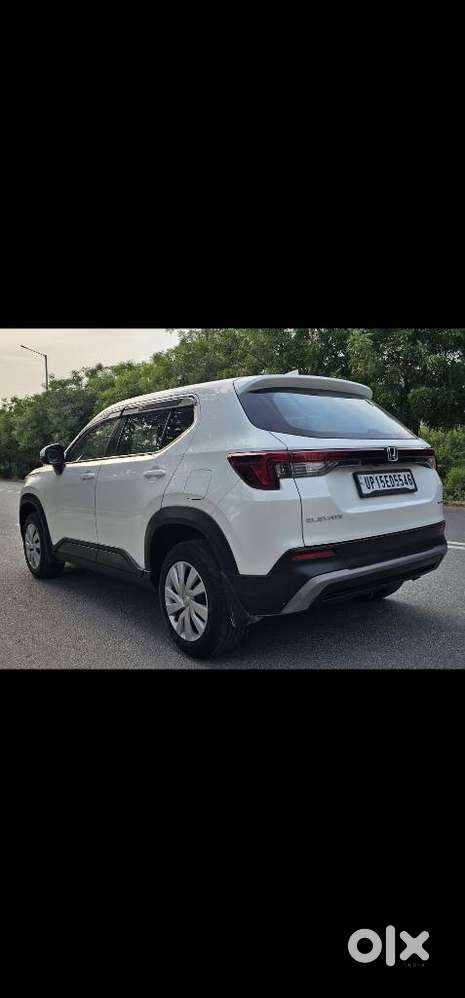 Honda Elevate V Mt, 2023, Petrol