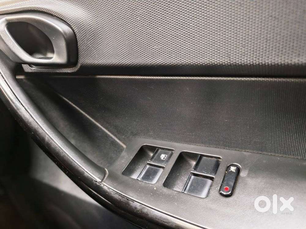 Tata Tiago Nrg 1.2 Xz Mt, 2019, Petrol