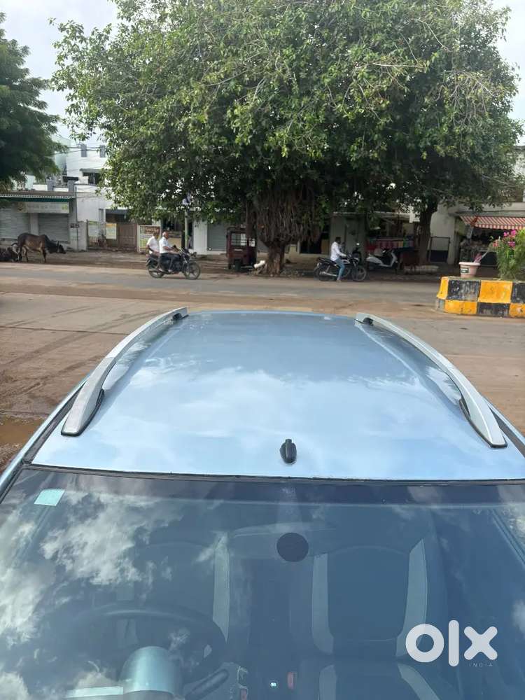 Doctor Ladies Neat Nd Clean Running Car