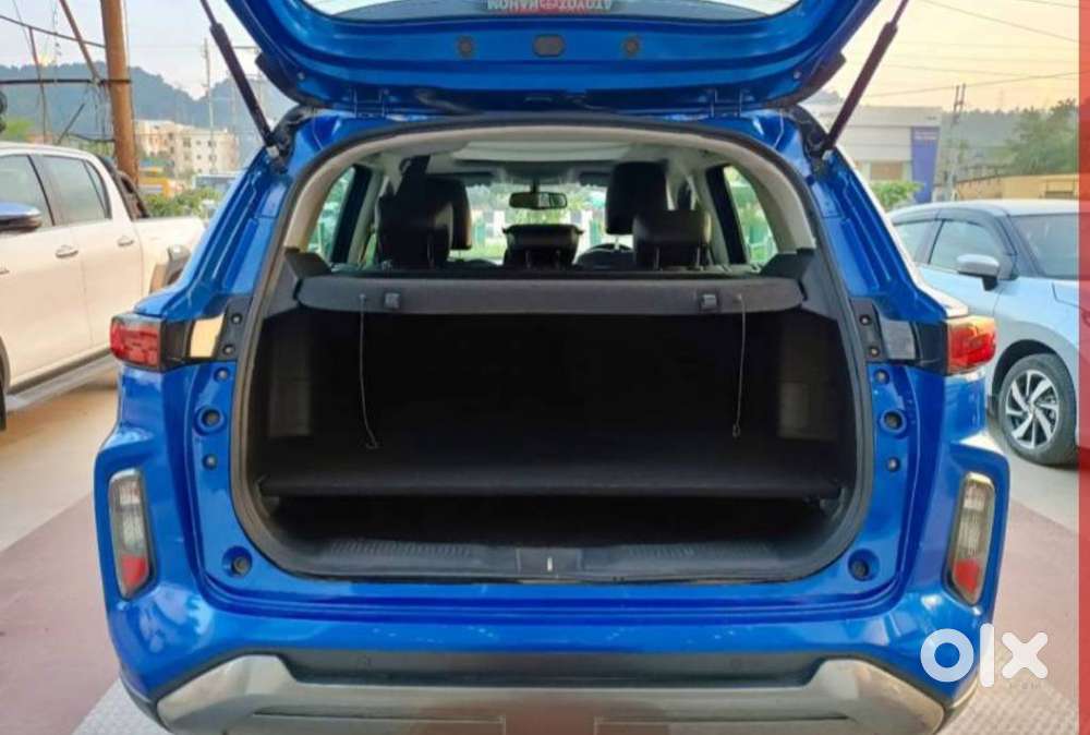 Toyota Urban Cruiser Hyryder 1.5 V Hybrid, 2023, Petrol