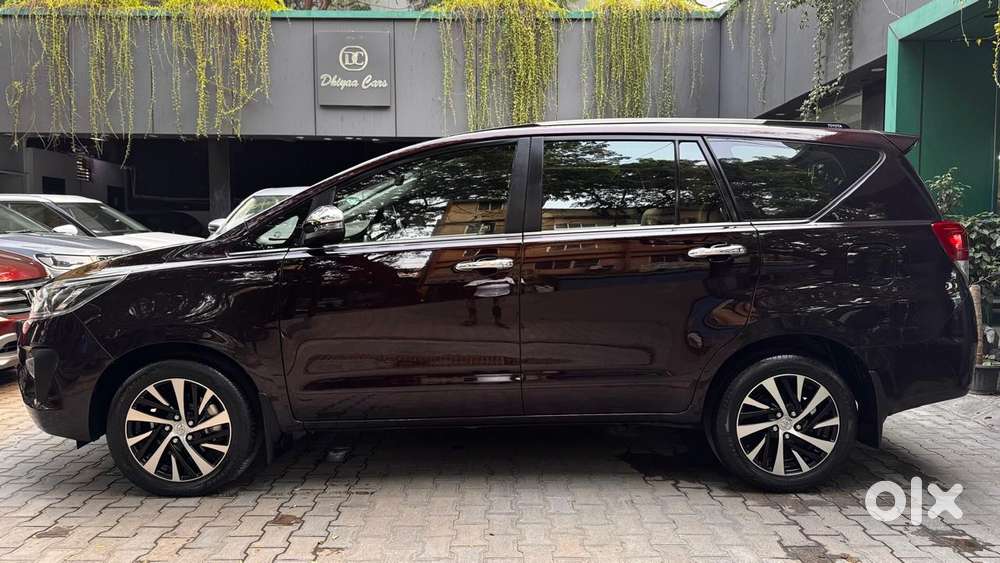 Toyota Innova Crysta [ ] 2.4 Zx At 7 Str, 2021, Diesel