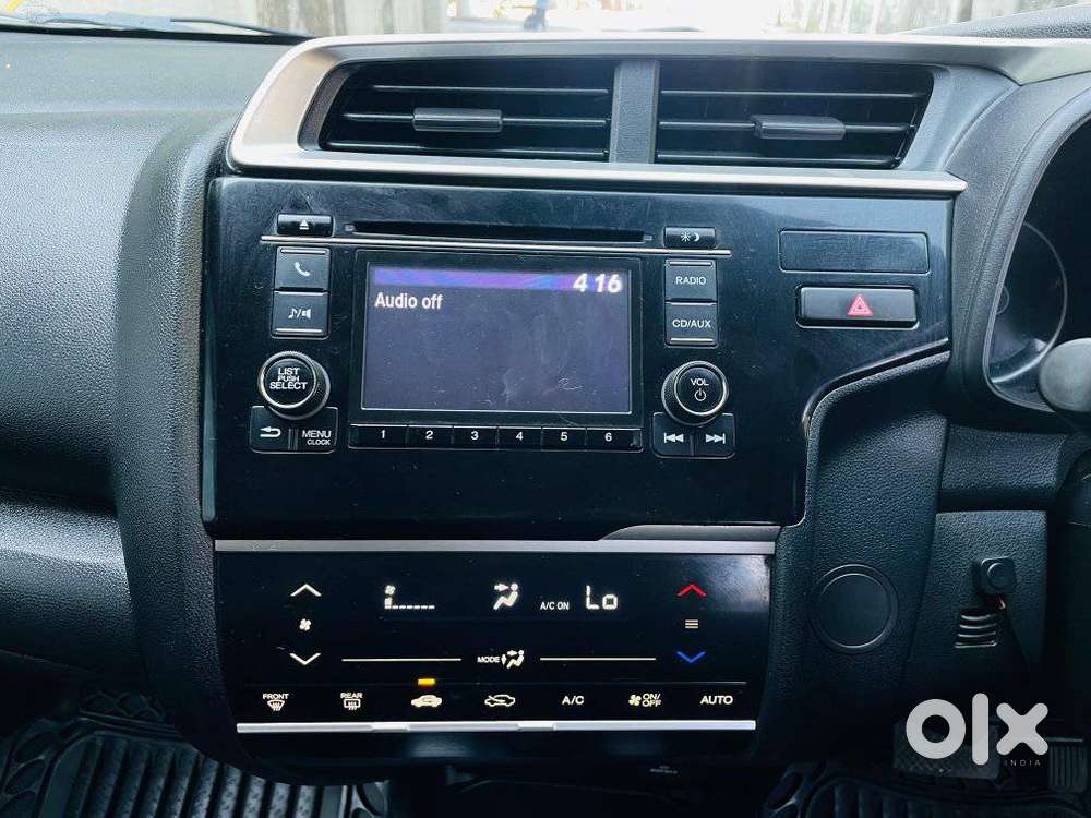 Honda Jazz V Cvt, 2017, Petrol