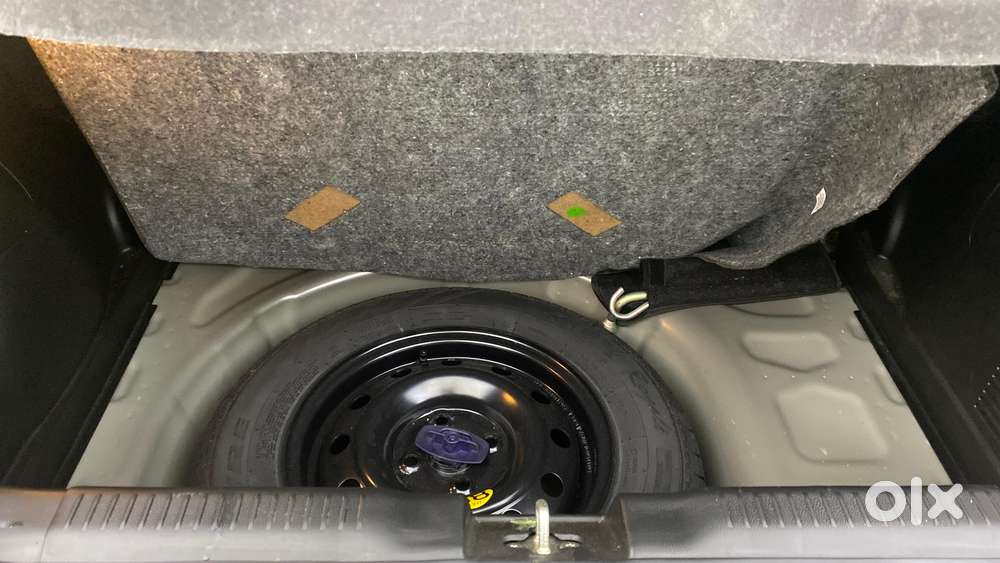 Maruti Suzuki Swift 2018 Amt Zxi, 2023, Petrol