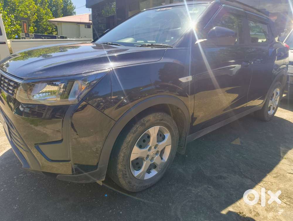 Mahindra Xuv300 W6, 2023, Petrol