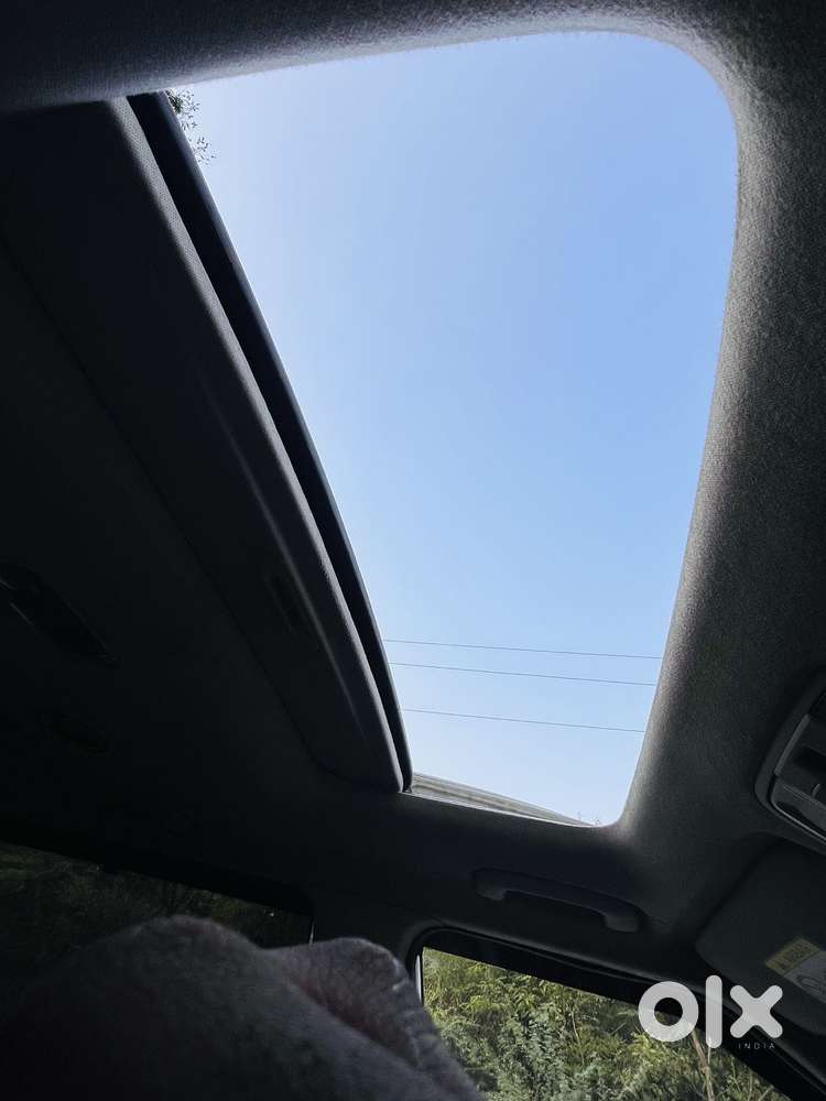 Kia Carens, 2022, Petrol