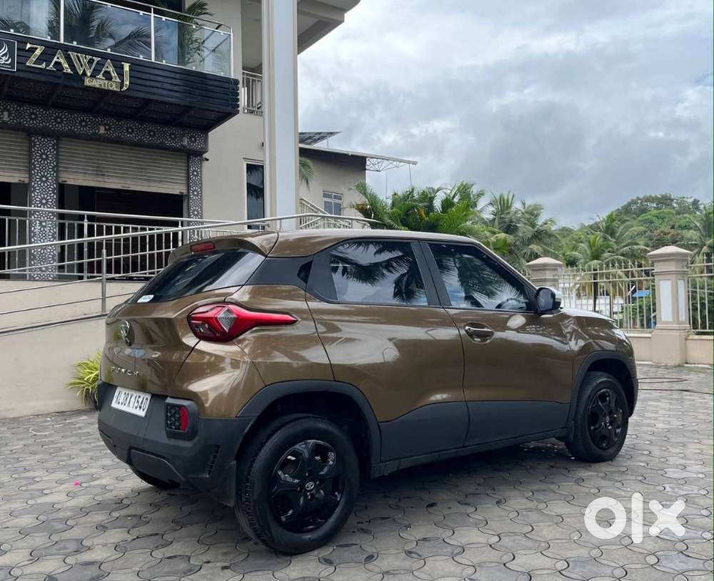 Tata Punch Accomplished, 2022, Petrol