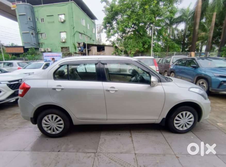Maruti Suzuki Dzire 1.2 Vxi, 2016, Petrol
